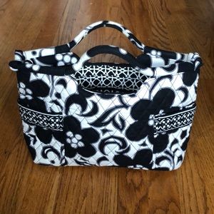 ✨SALE!✨Vera Bradley zipper bag